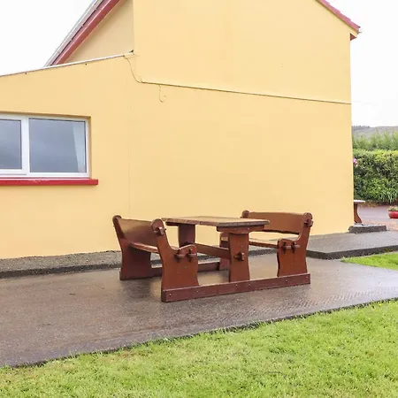 بيت للعطل Ceol Na N'ean سنيم