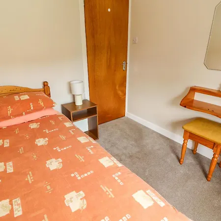 Ceol Na N'ean بيت للعطل