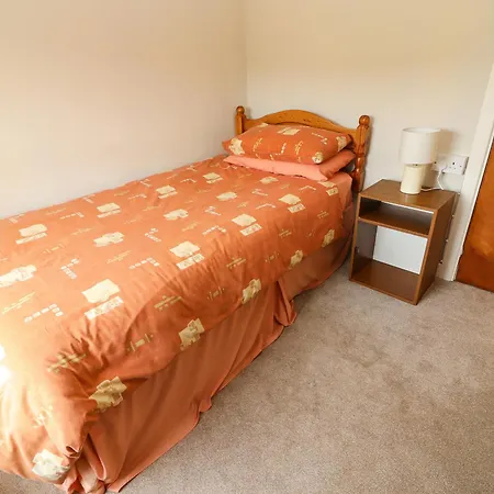 Ceol Na N'ean بيت للعطل *